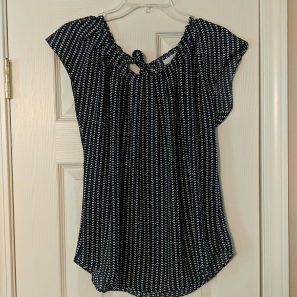LC Lauren Conrad Tops - Lauren Conrad blouse. Size M.